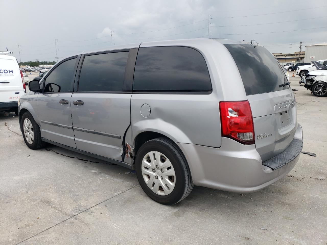 2014 Dodge Caravan - Image 2