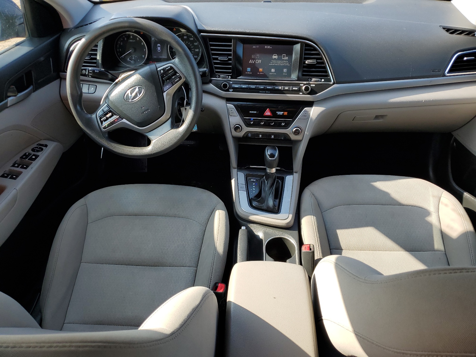 2018 Hyundai Elantra Sel vin: 5NPD84LF4JH317527