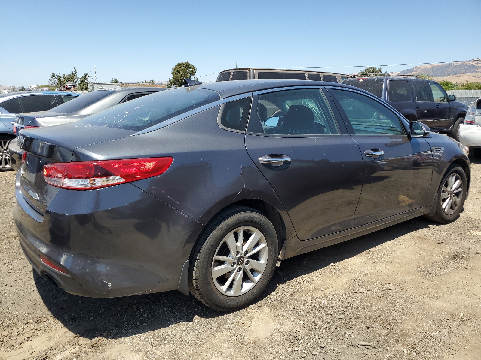 2016 Kia Optima Lx vin: KNAGT4L37G5106944