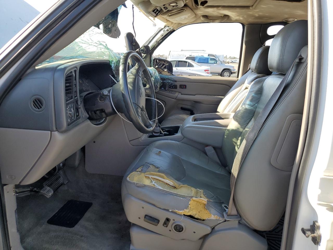 2004 Chevrolet Tahoe K1500 VIN: 1GNEK13T34R159843 Lot: 63315034