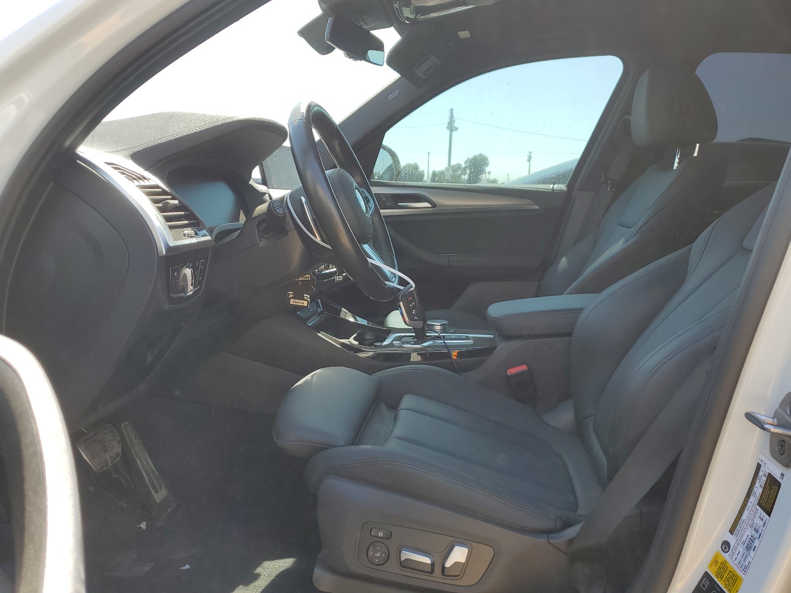 5UXTY9C02M9E42299 2021 BMW X3 xDrivem40I