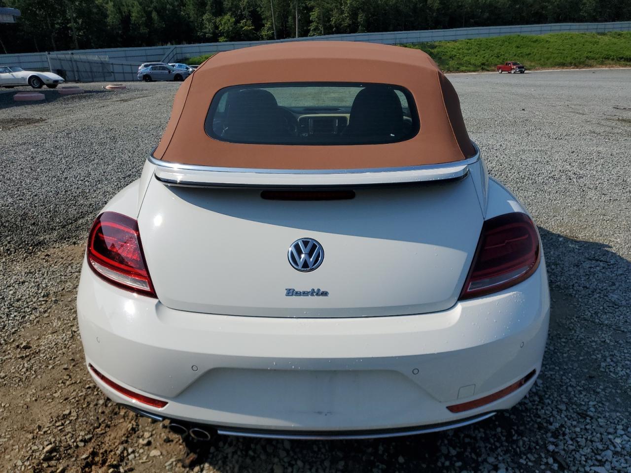 2019 Volkswagen Beetle S VIN: 3VW5DAAT7KM507418 Lot: 65514354