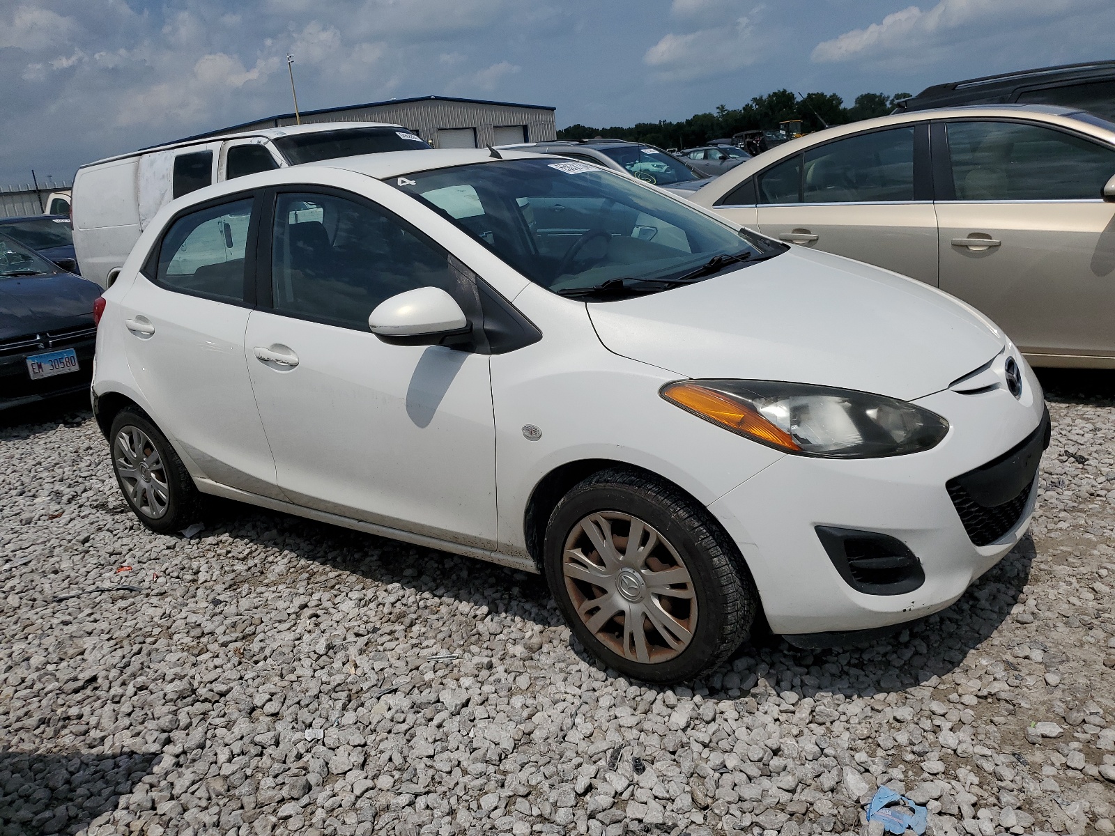 JM1DE1KY2E0188118 2014 Mazda Mazda2 Sport