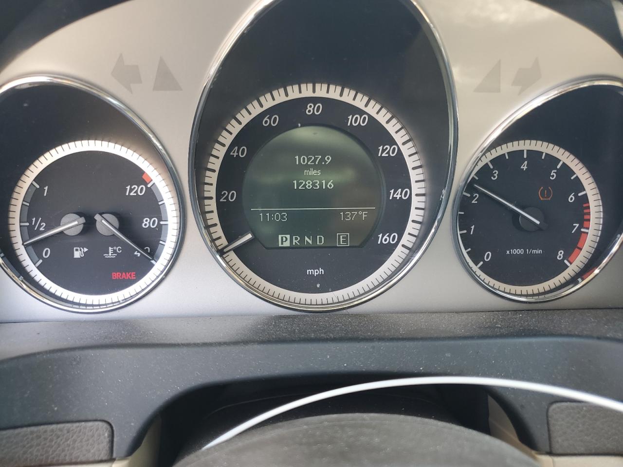 2011 Mercedes-Benz C 300 VIN: WDDGF5EB1BR175950 Lot: 62489544