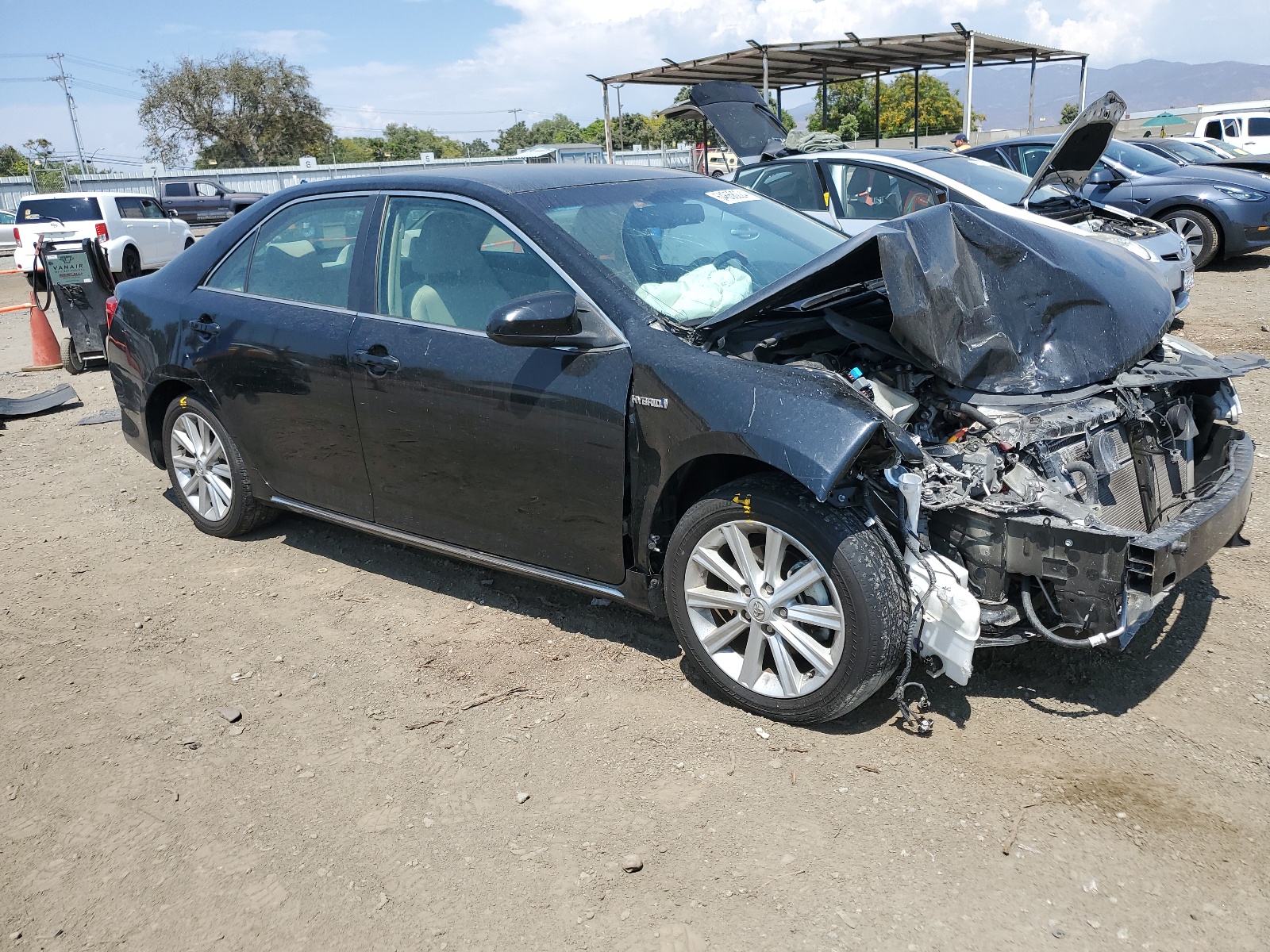 2013 Toyota Camry Hybrid vin: 4T1BD1FK0DU085251