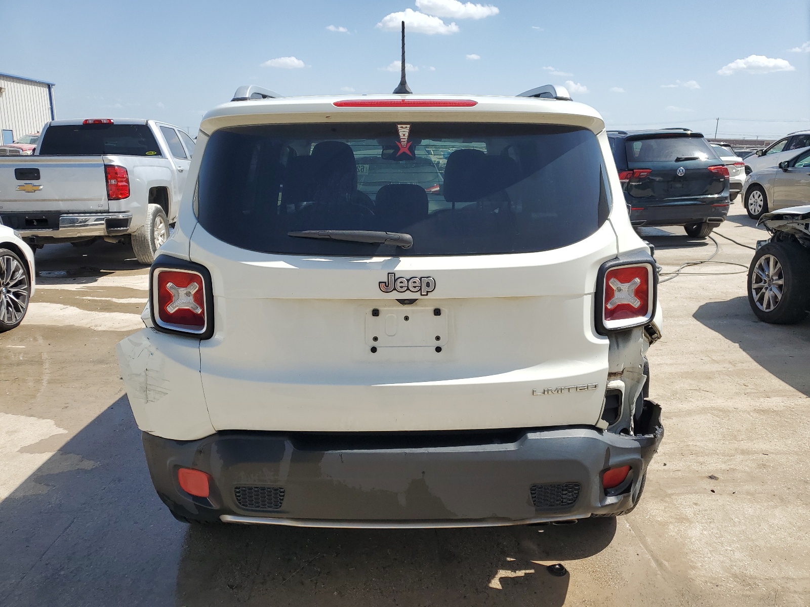 ZACCJADB8HPE98899 2017 Jeep Renegade Limited