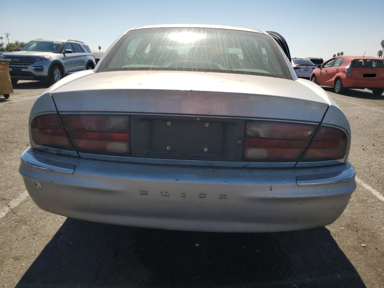 1G4CW52K8X4625946 1999 Buick Park Avenue