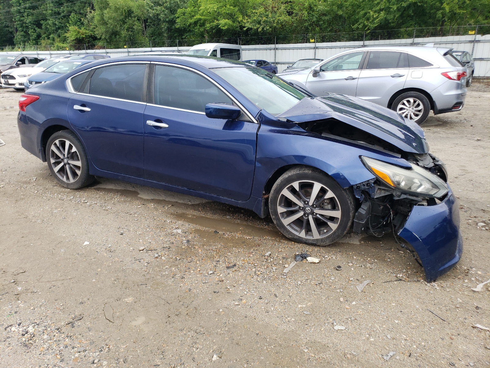 2016 Nissan Altima 2.5 vin: 1N4AL3AP7GC135211