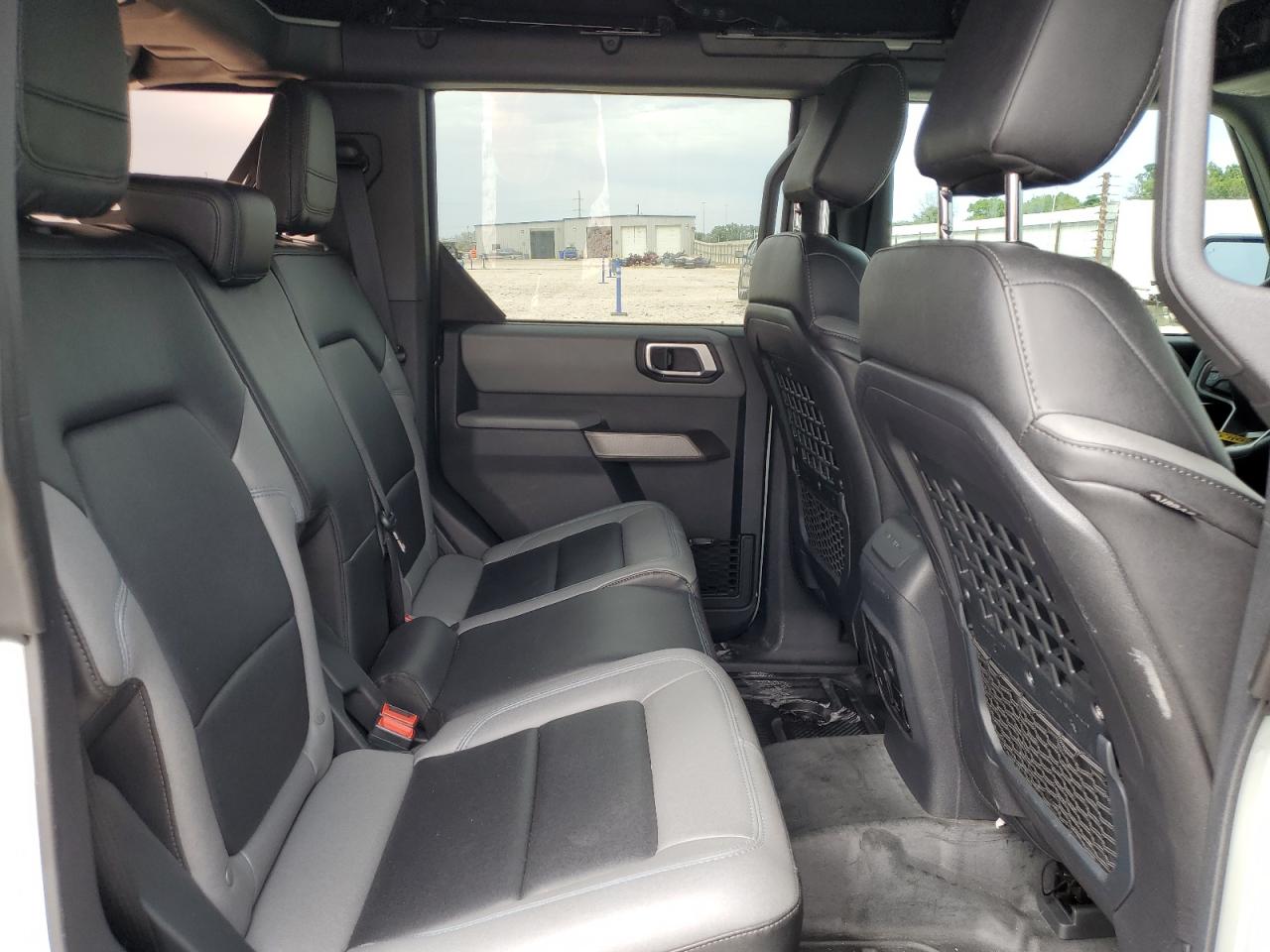 2021 Ford Bronco Base VIN: 1FMEE5BH8MLB03142 Lot: 62953884