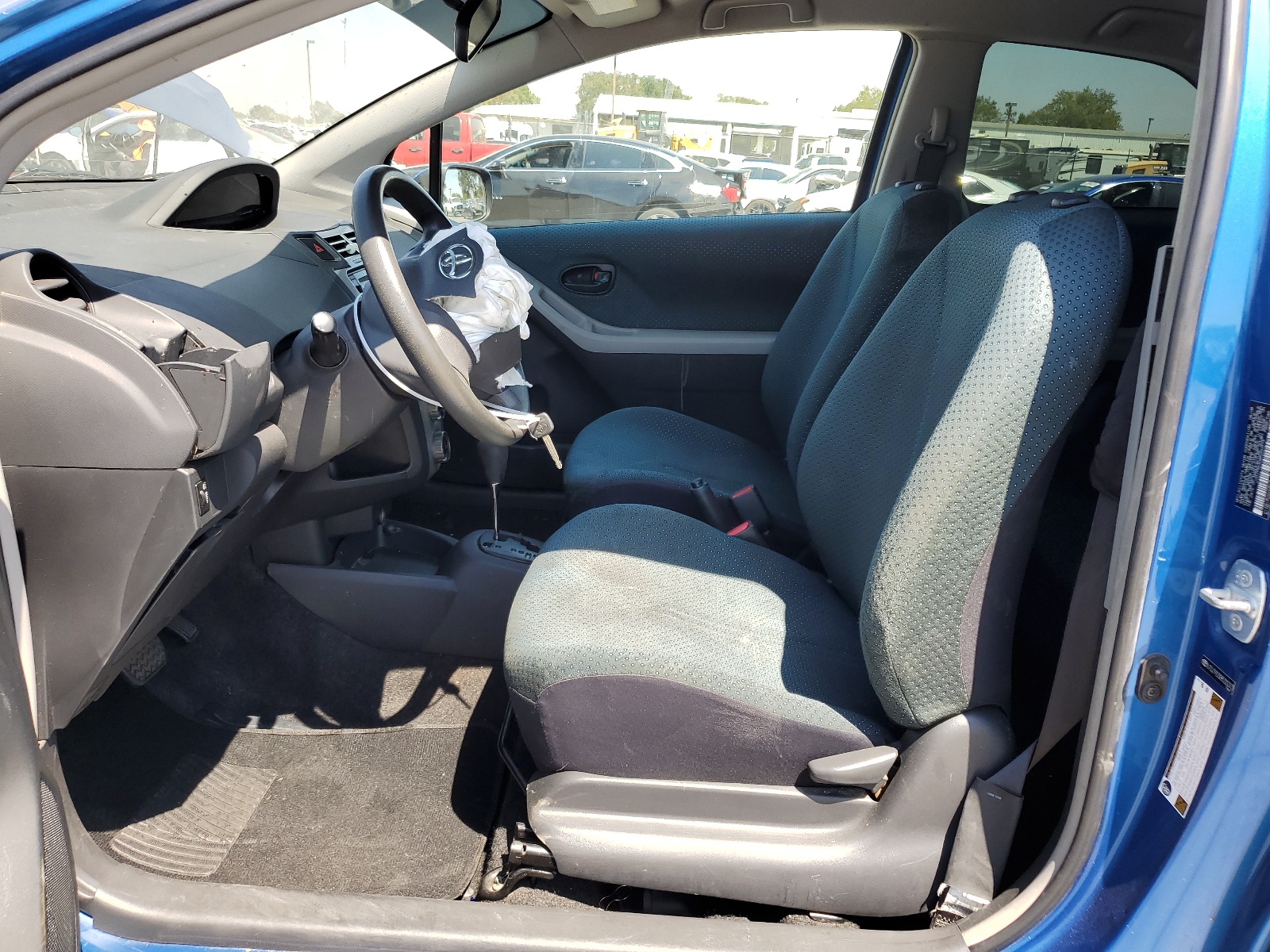 JTDJT923085220373 2008 Toyota Yaris