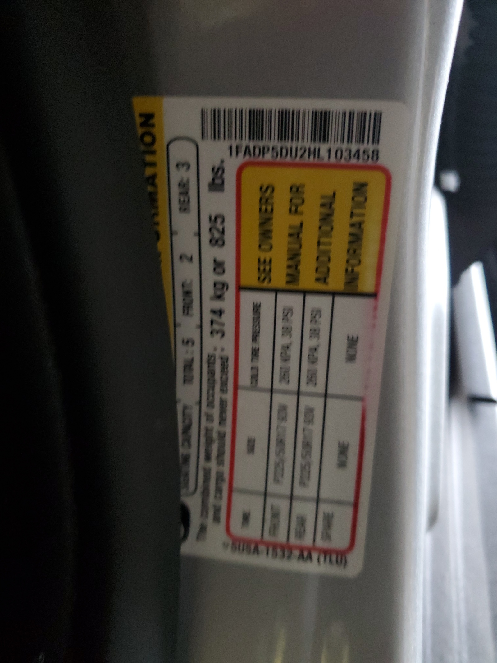 1FADP5DU2HL103458 2017 Ford C-Max Titanium