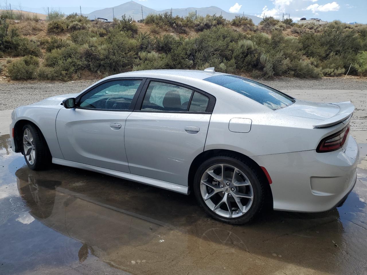 2C3CDXHG3PH529965 2023 DODGE CHARGER - Image 2