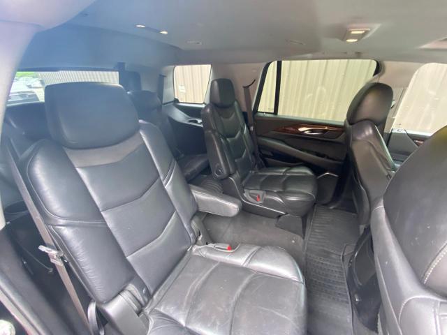 1GYS4BKJ7JR371601 2018 Cadillac Escalade Luxury