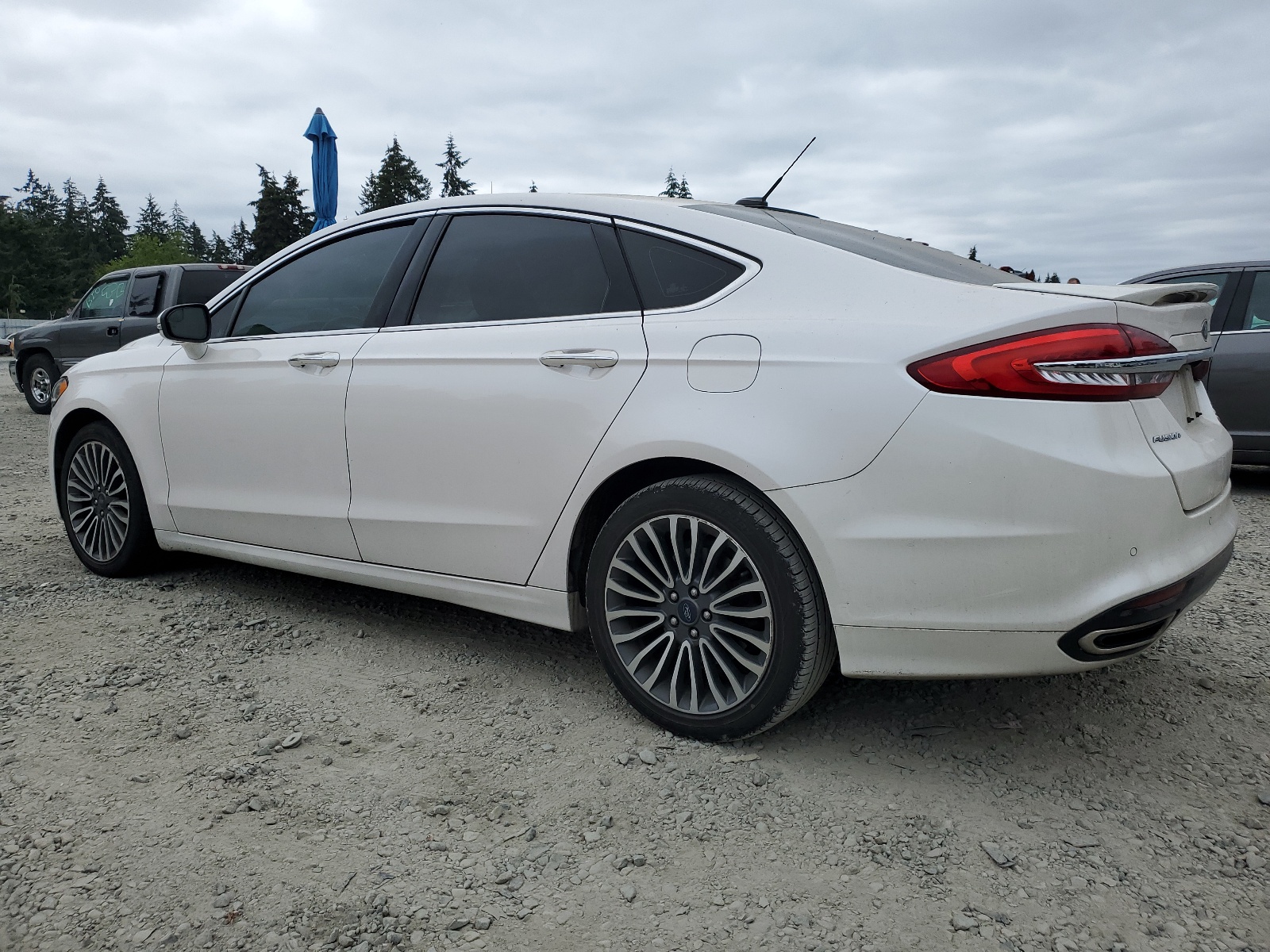 2018 Ford Fusion Titanium/Platinum vin: 3FA6P0D97JR187940