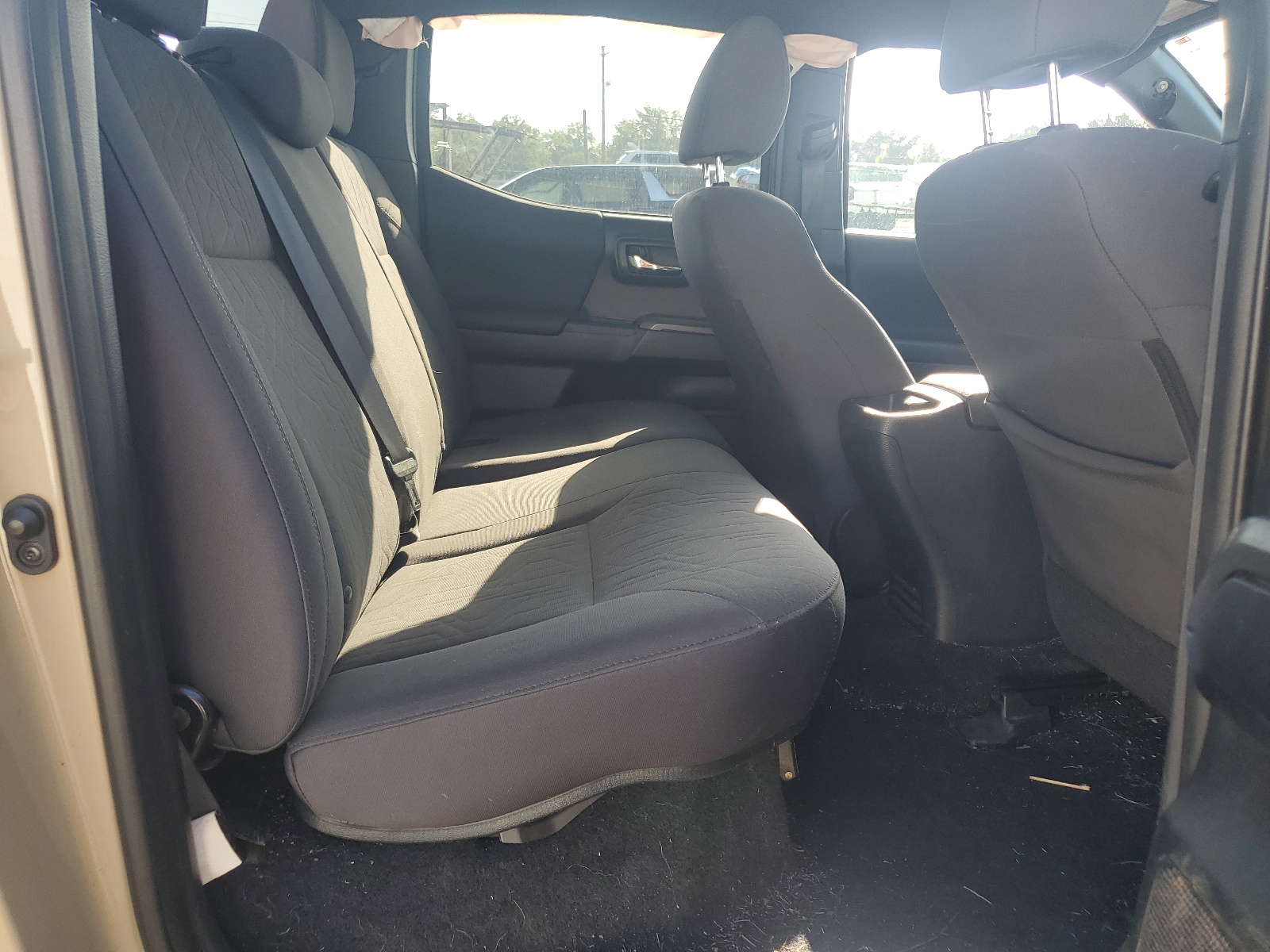 5TFCZ5AN5KX190639 2019 Toyota Tacoma Double Cab