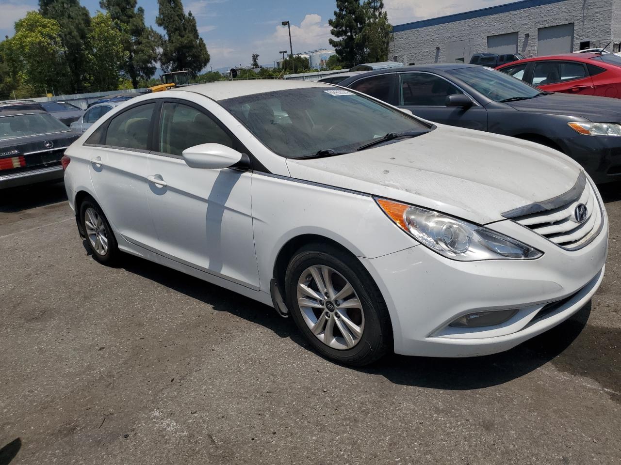 VIN 5NPEB4AC4DH711824 2013 HYUNDAI SONATA no.4