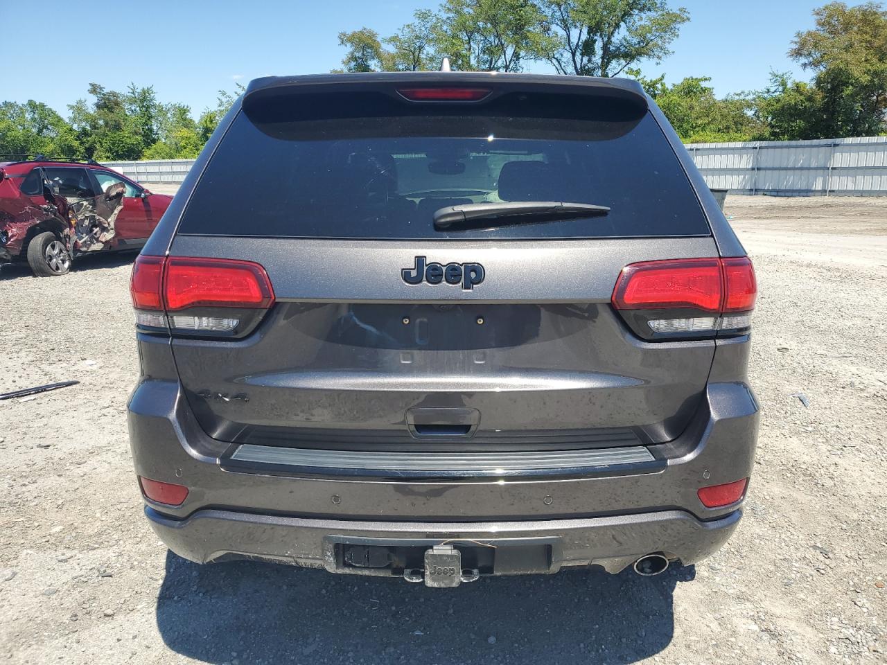 1C4RJFAG6HC758499 2017 Jeep Grand Cherokee Laredo