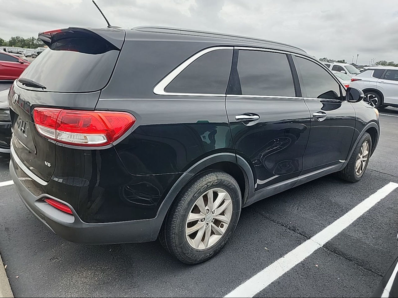 2016 Kia Sorento Lx vin: 5XYPG4A59GG137616