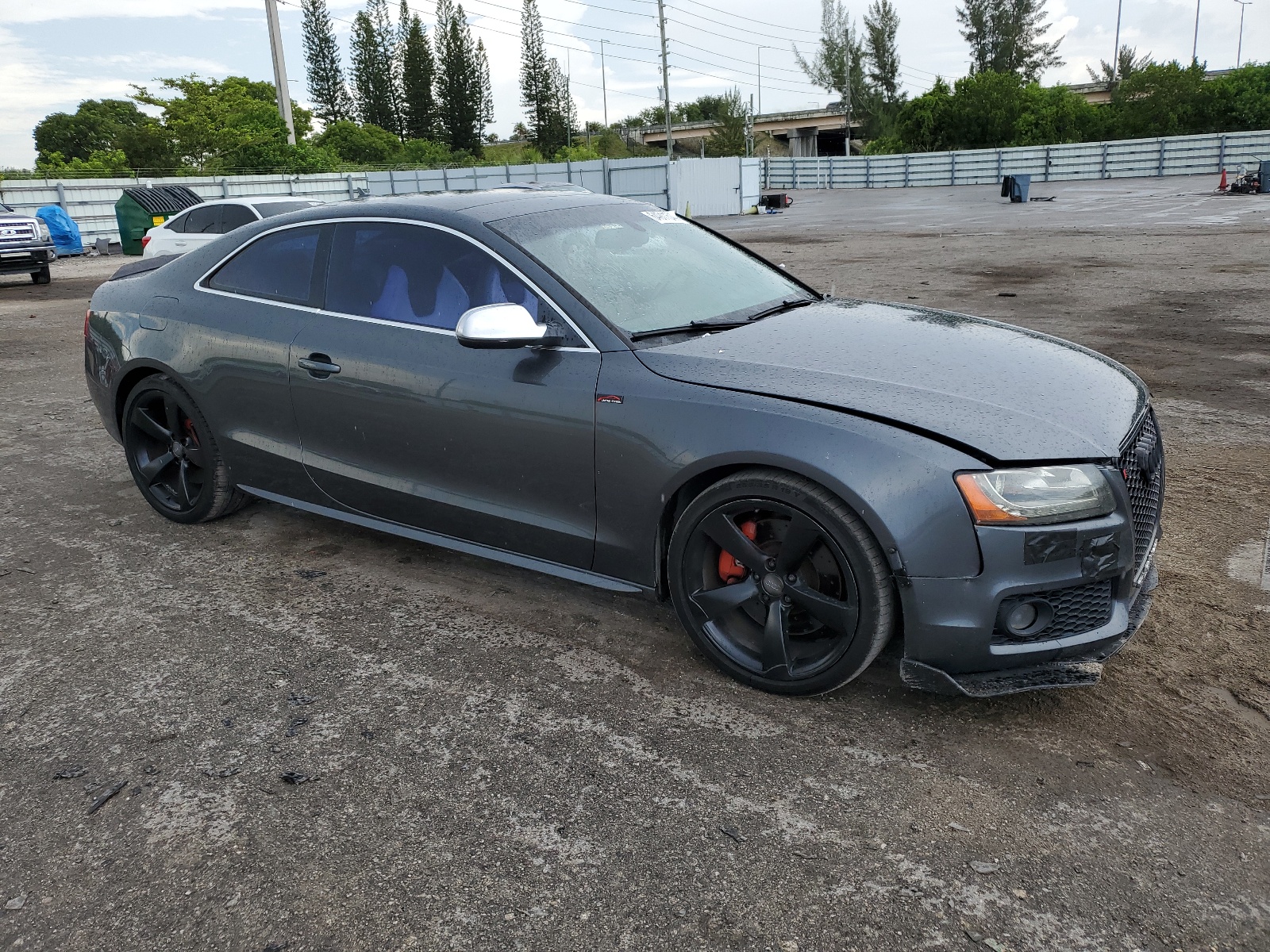 2012 Audi S5 Prestige vin: WAUVVAFR1CA022281