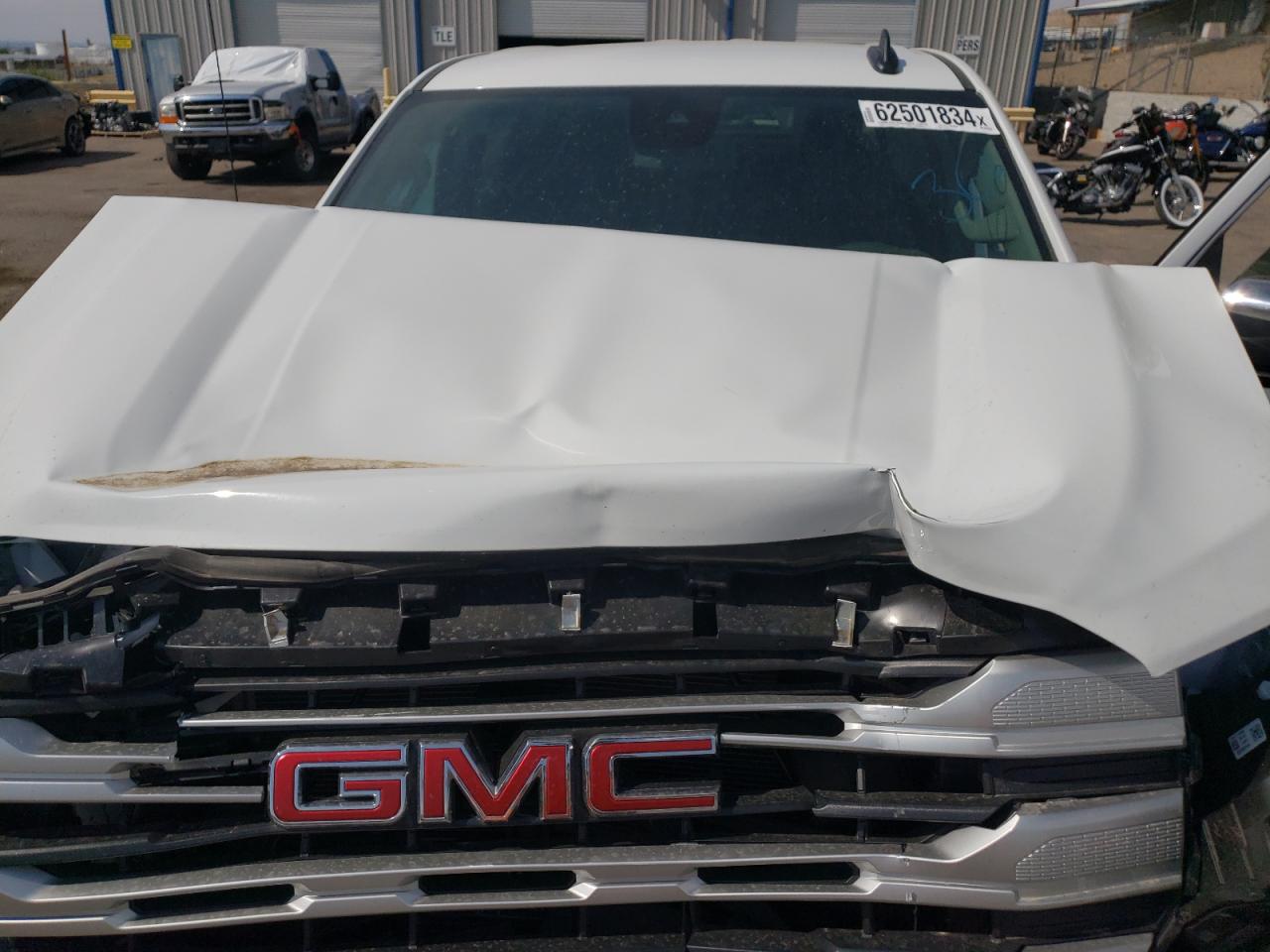 3GTPUBEK1RG282327 2024 GMC Sierra K1500 Sle