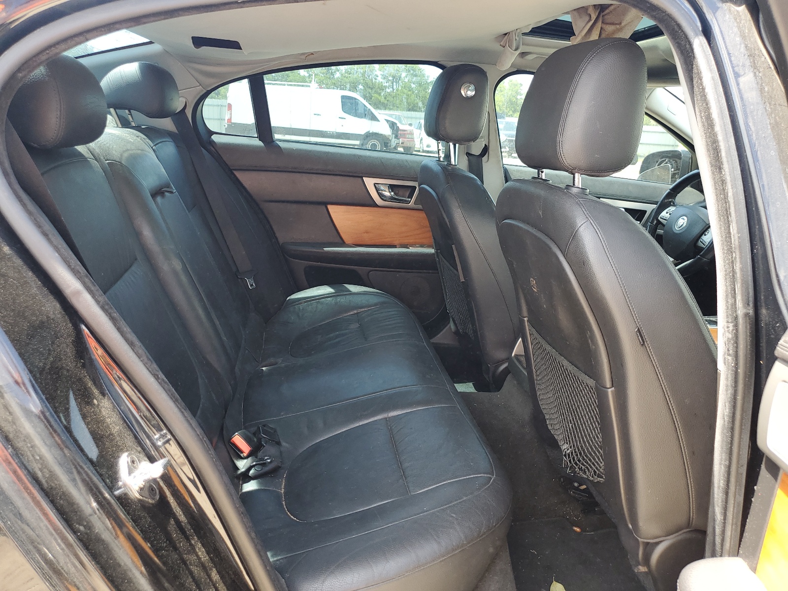 SAJWA0FA3AHR58433 2010 Jaguar Xf Luxury