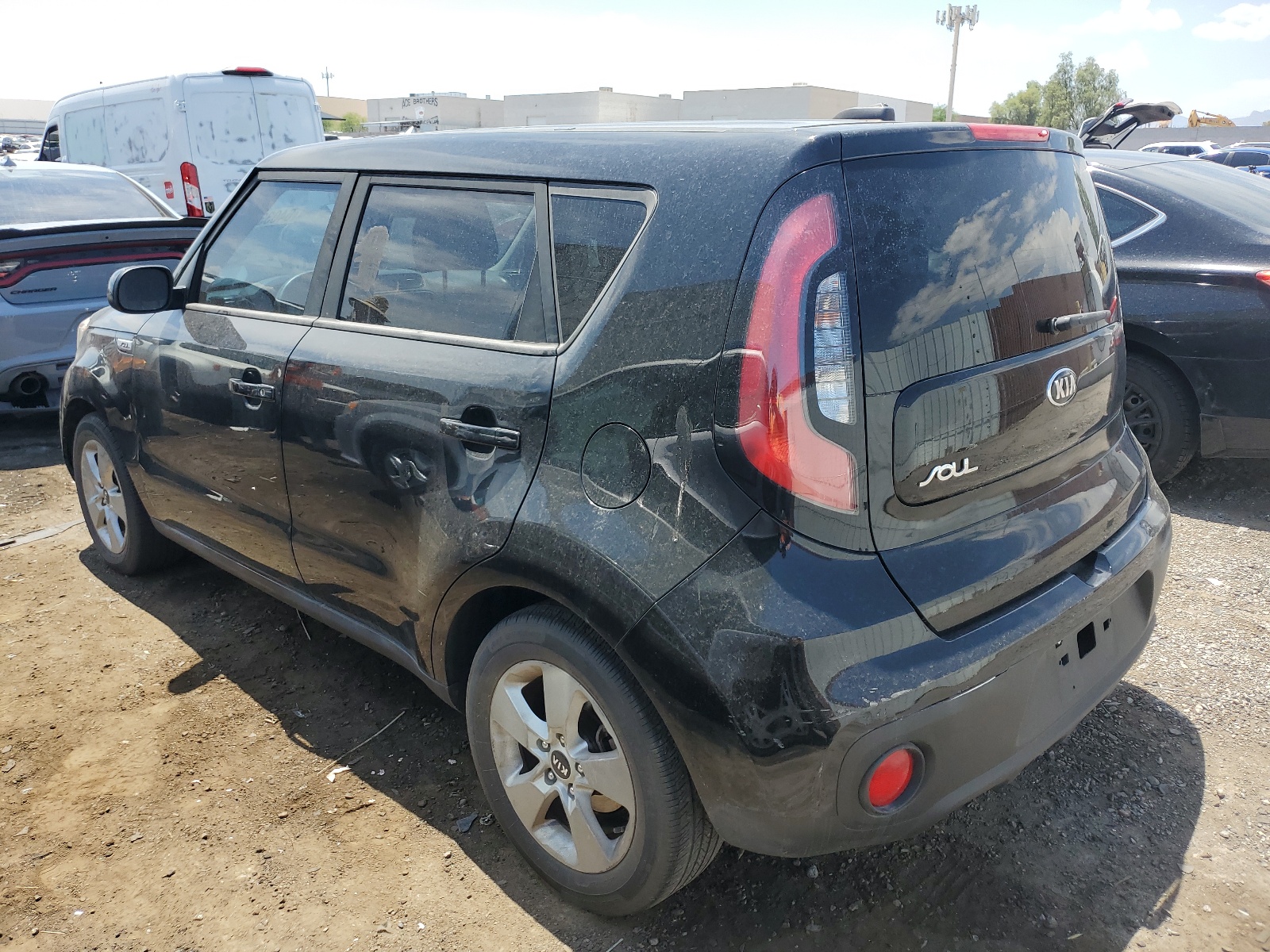 2018 Kia Soul vin: KNDJN2A28J7546877