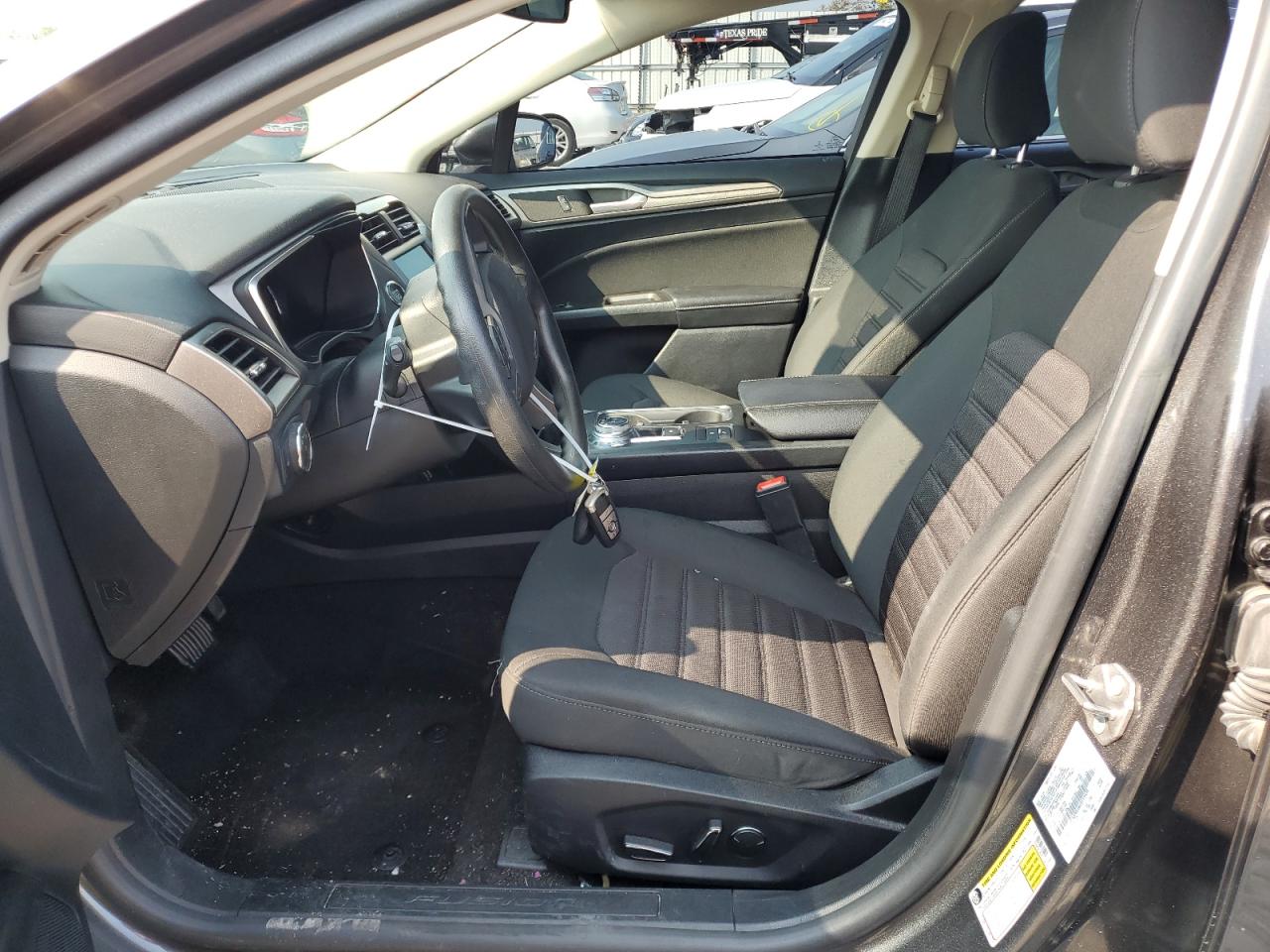 2020 Ford Fusion Se VIN: 3FA6P0LU6LR155439 Lot: 63831504