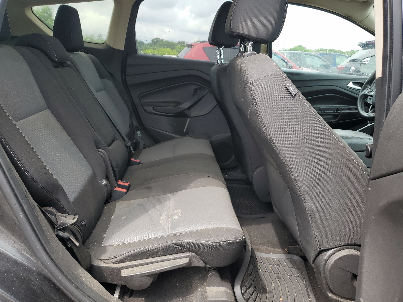 1FMCU9GDXHUC46360 2017 Ford Escape Se