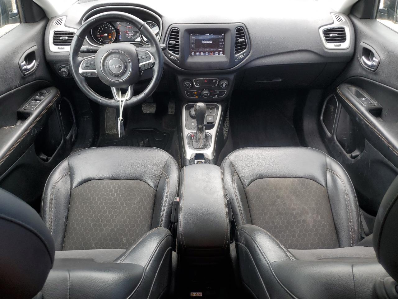 2018 Jeep Compass Latitude VIN: 3C4NJDBB3JT178756 Lot: 63996234