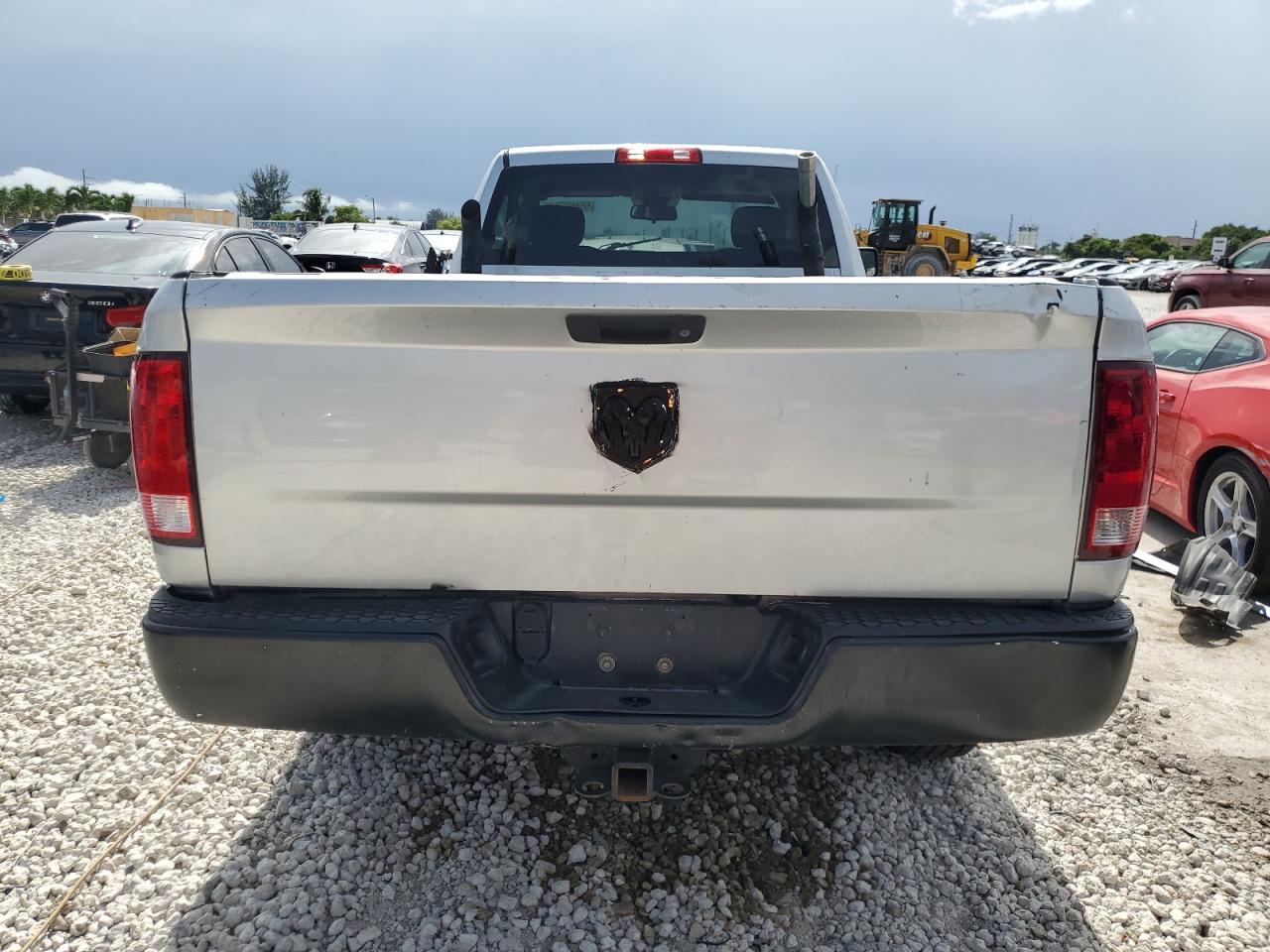 2016 RAM 1500 - Image 6