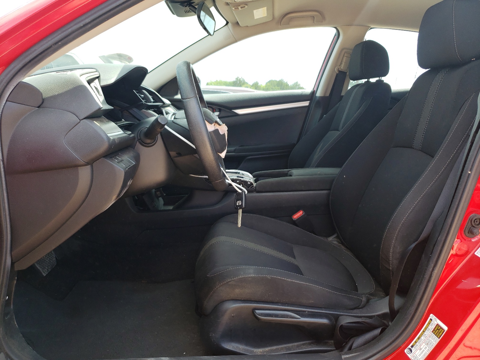 2HGFC2F6XKH587980 2019 Honda Civic Lx