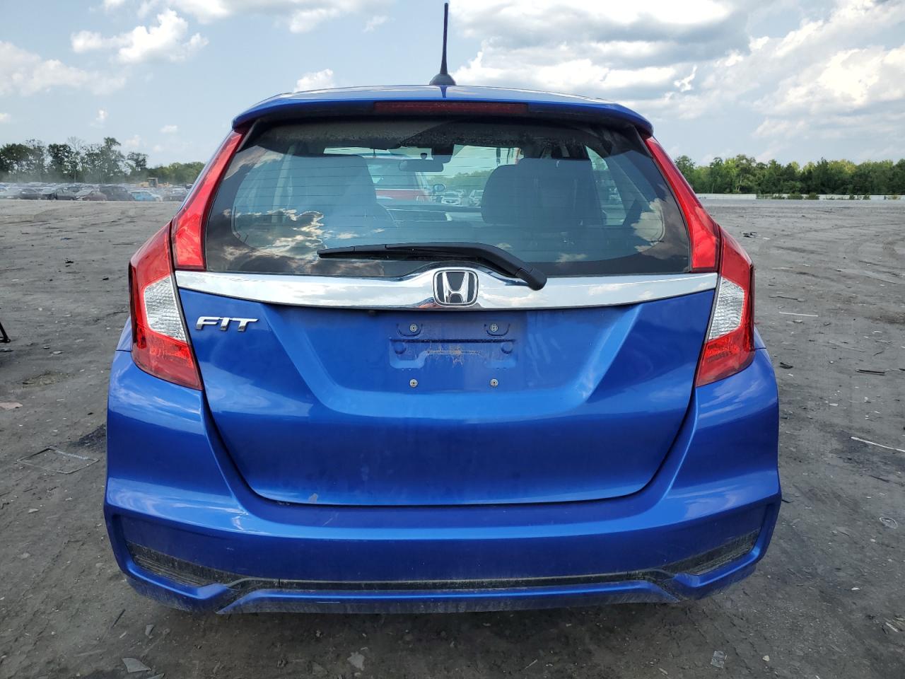 2018 Honda Fit Ex VIN: 3HGGK5H99JM728165 Lot: 64902464