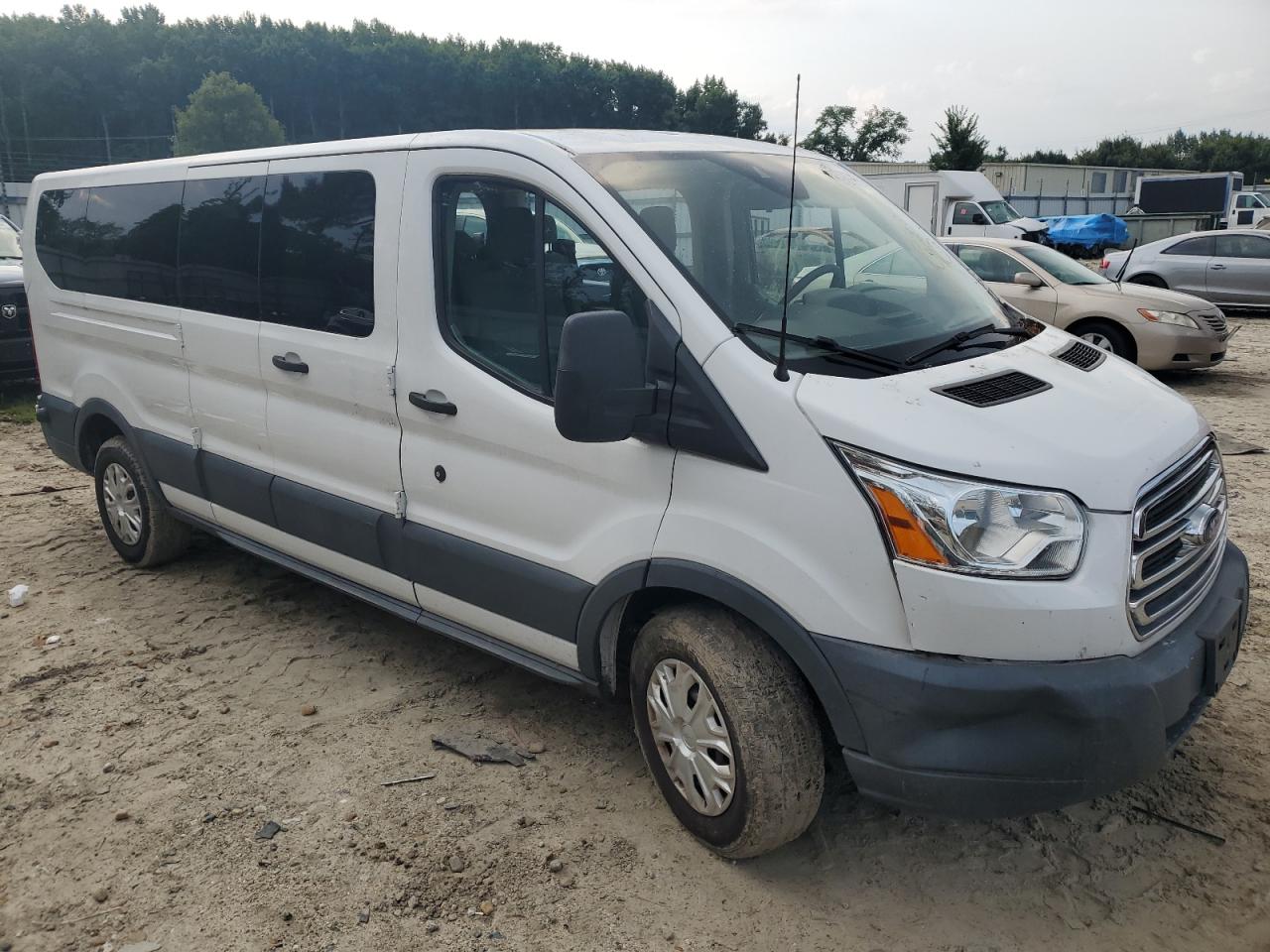 2015 Ford Transit - Image 4