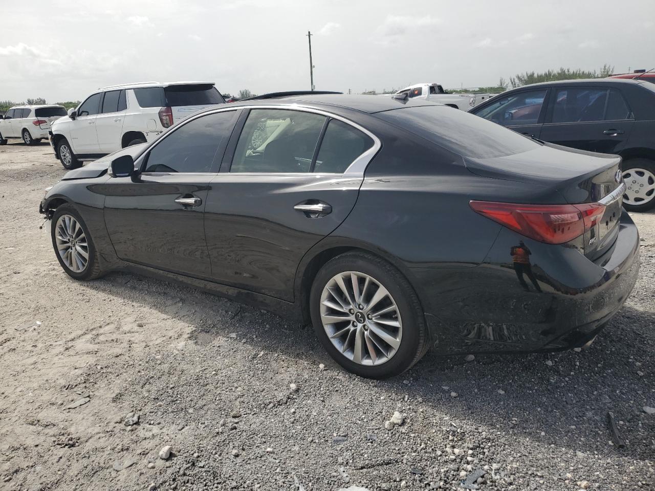 VIN JN1EV7AR3LM256274 2020 INFINITI Q50 no.2