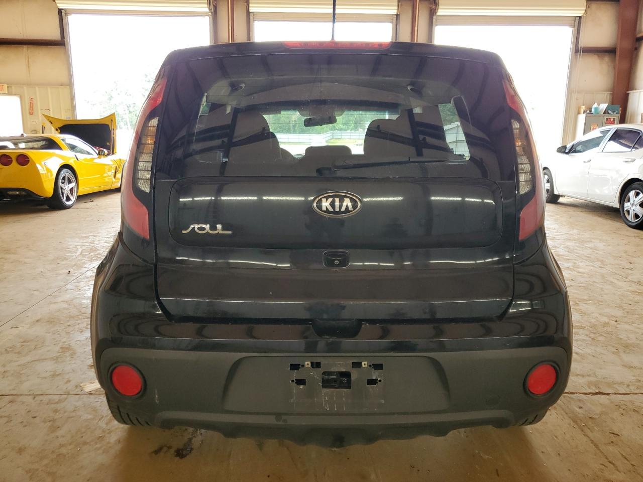 2017 Kia Soul VIN: KNDJN2A23H7882074 Lot: 61065584