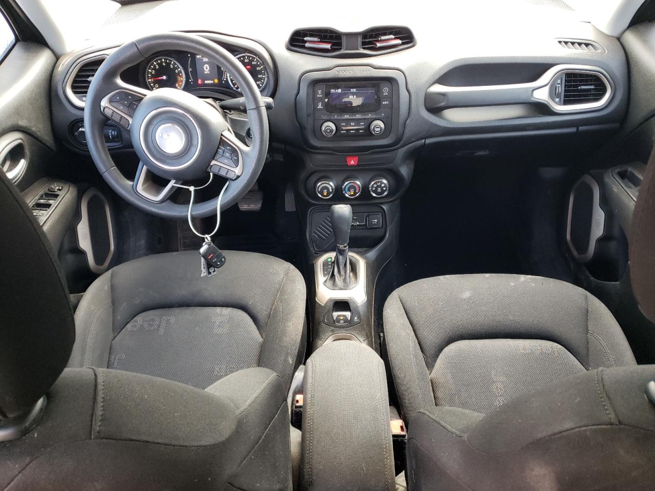 ZACCJAAT8GPE33501 2016 Jeep Renegade Sport