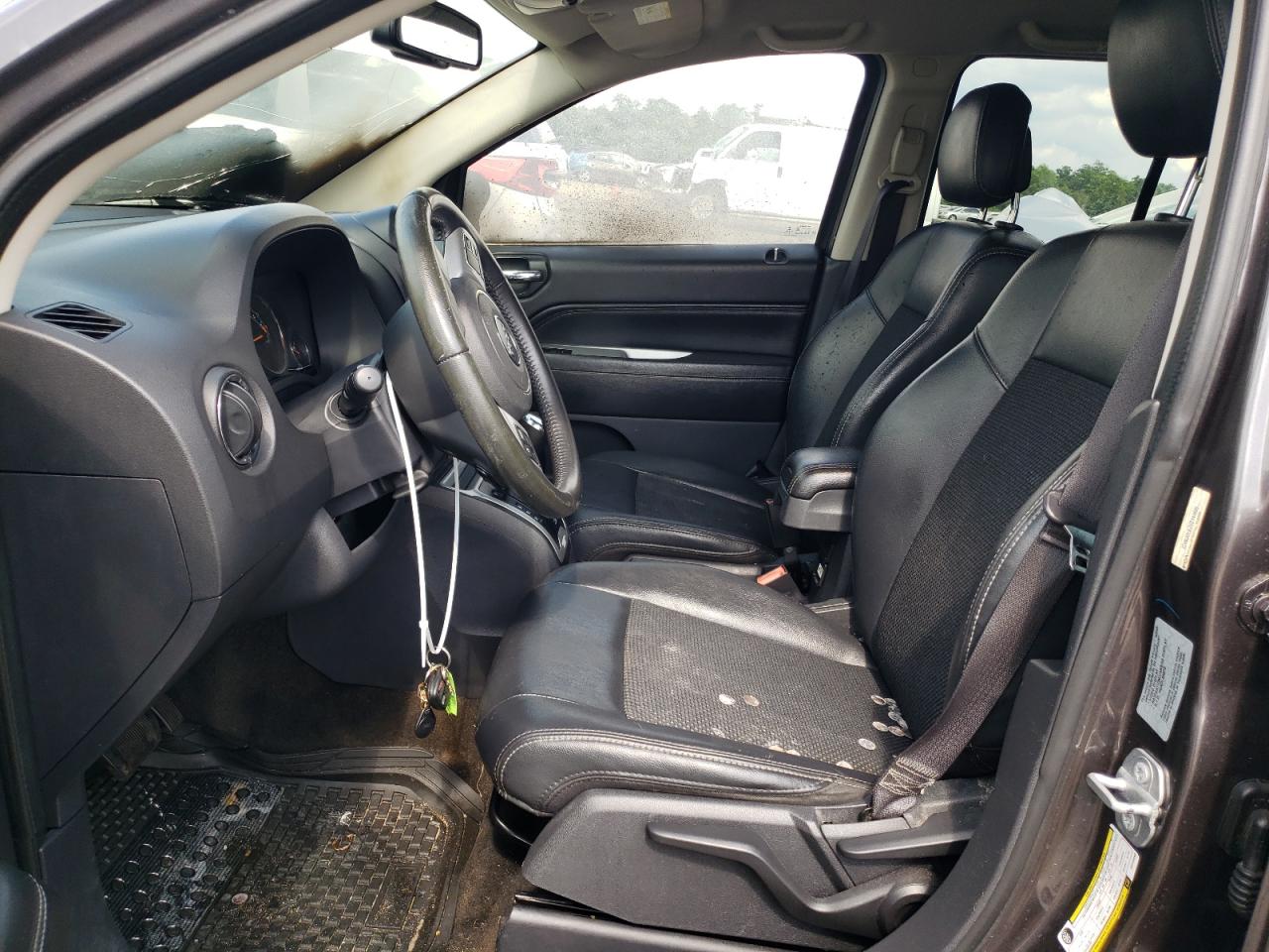 2017 Jeep Compass Latitude VIN: 1C4NJDEB7HD144699 Lot: 62028914