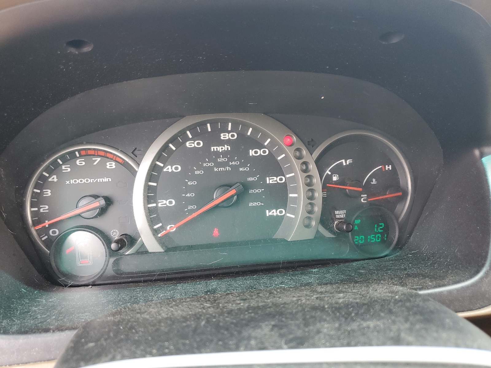 2HKYF18574H620666 2004 Honda Pilot Exl