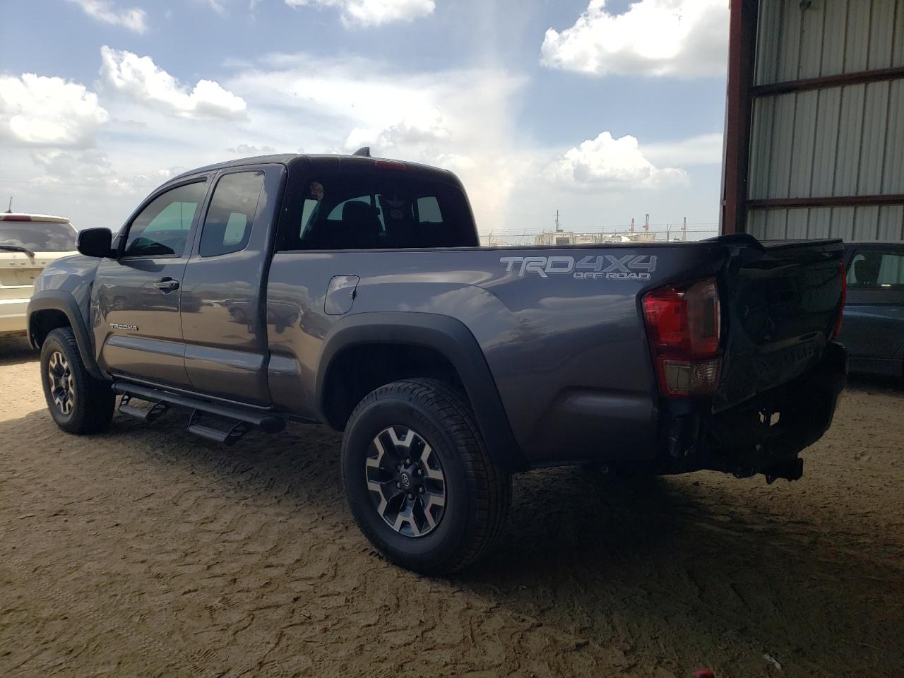 2016 Toyota Tacoma Access Cab VIN: 5TFSZ5AN8GX006460 Lot: 62068834