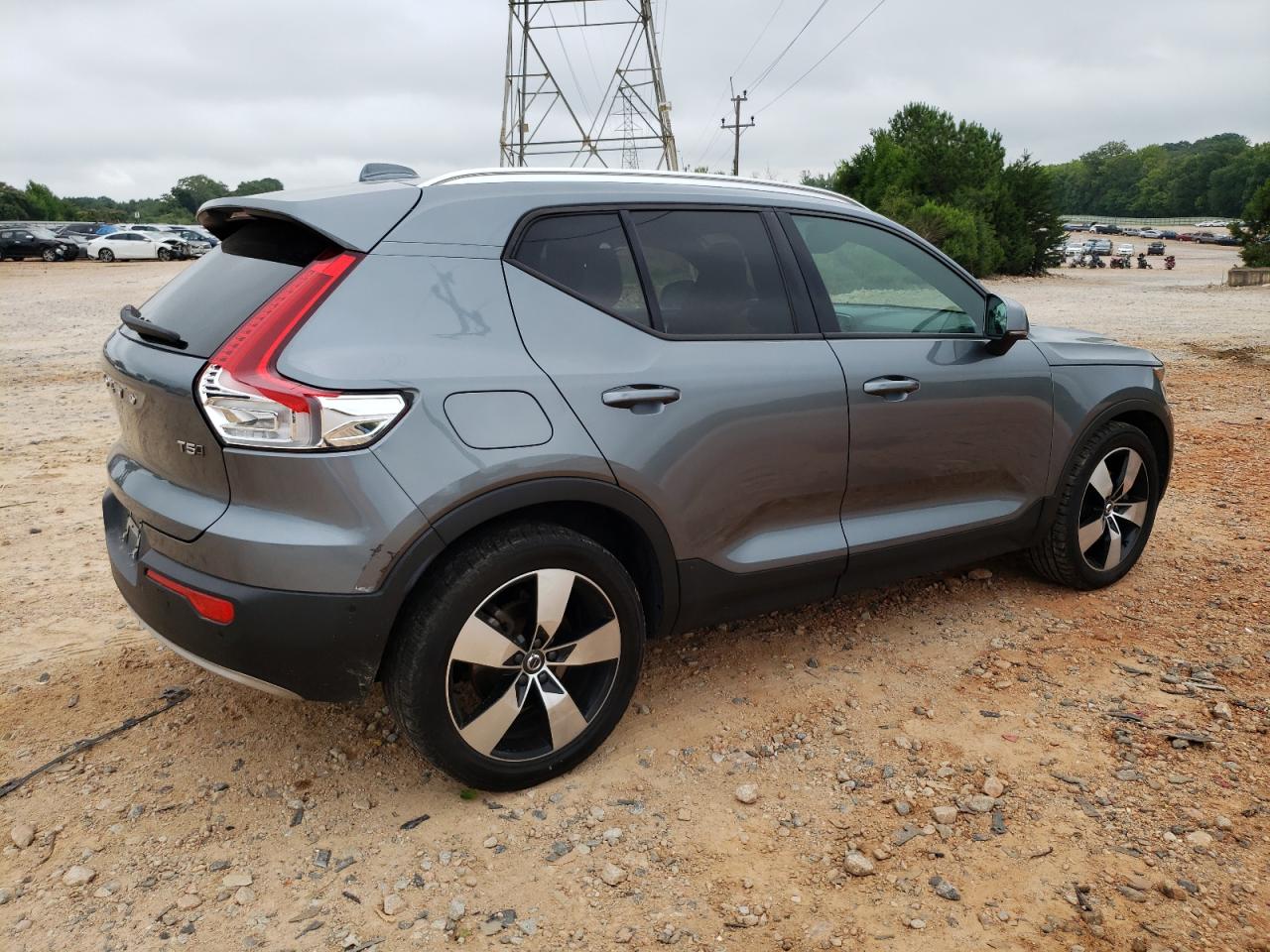 2019 Volvo Xc40 T5 Momentum VIN: YV4162UK9K2131460 Lot: 63749724