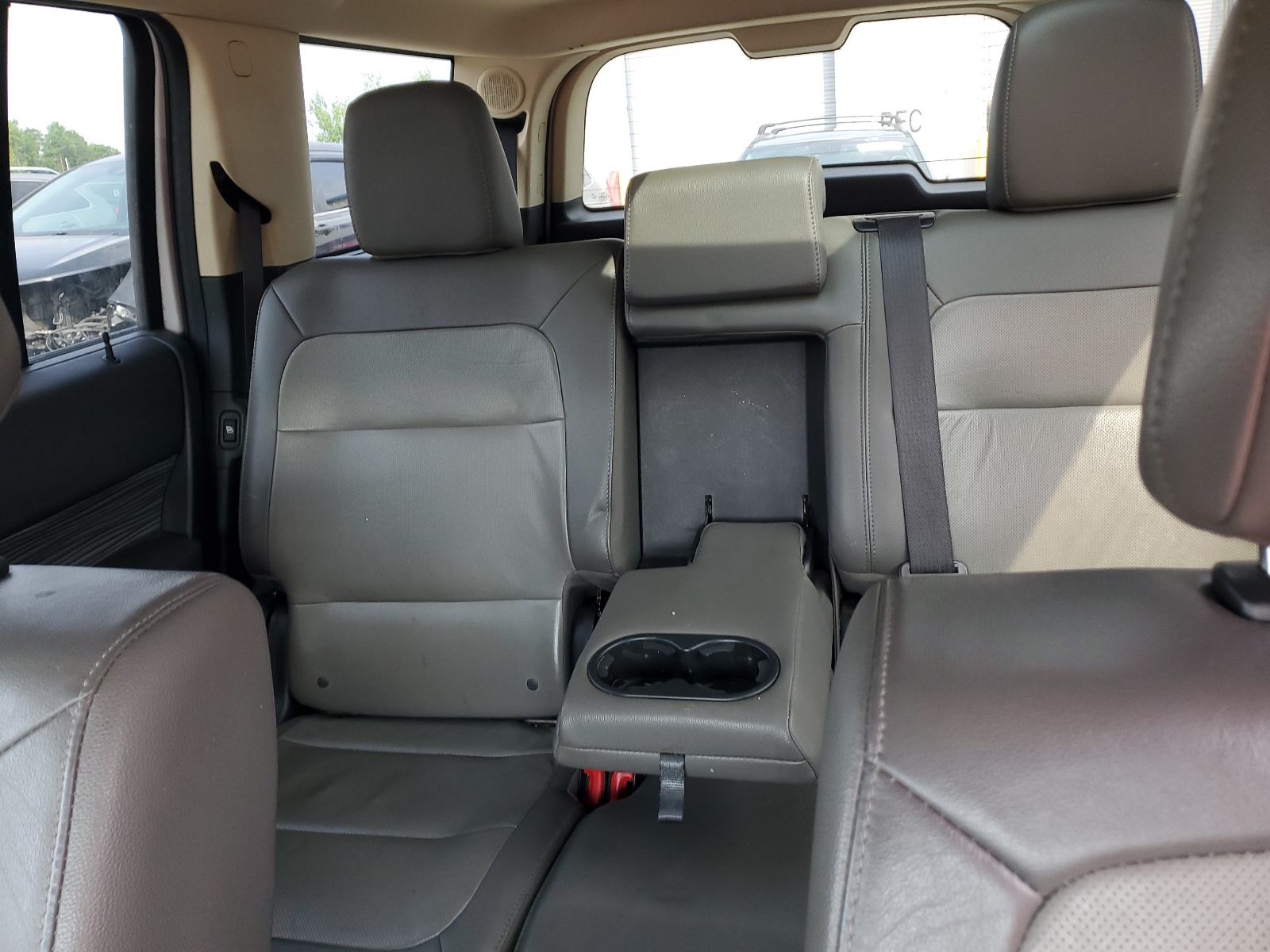 2FMHK6D82JBA00061 2018 Ford Flex Limited