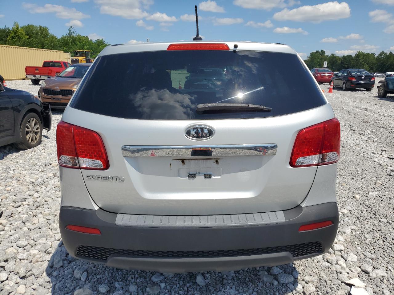 2013 Kia Sorento Lx VIN: 5XYKT3A10DG375234 Lot: 64041694