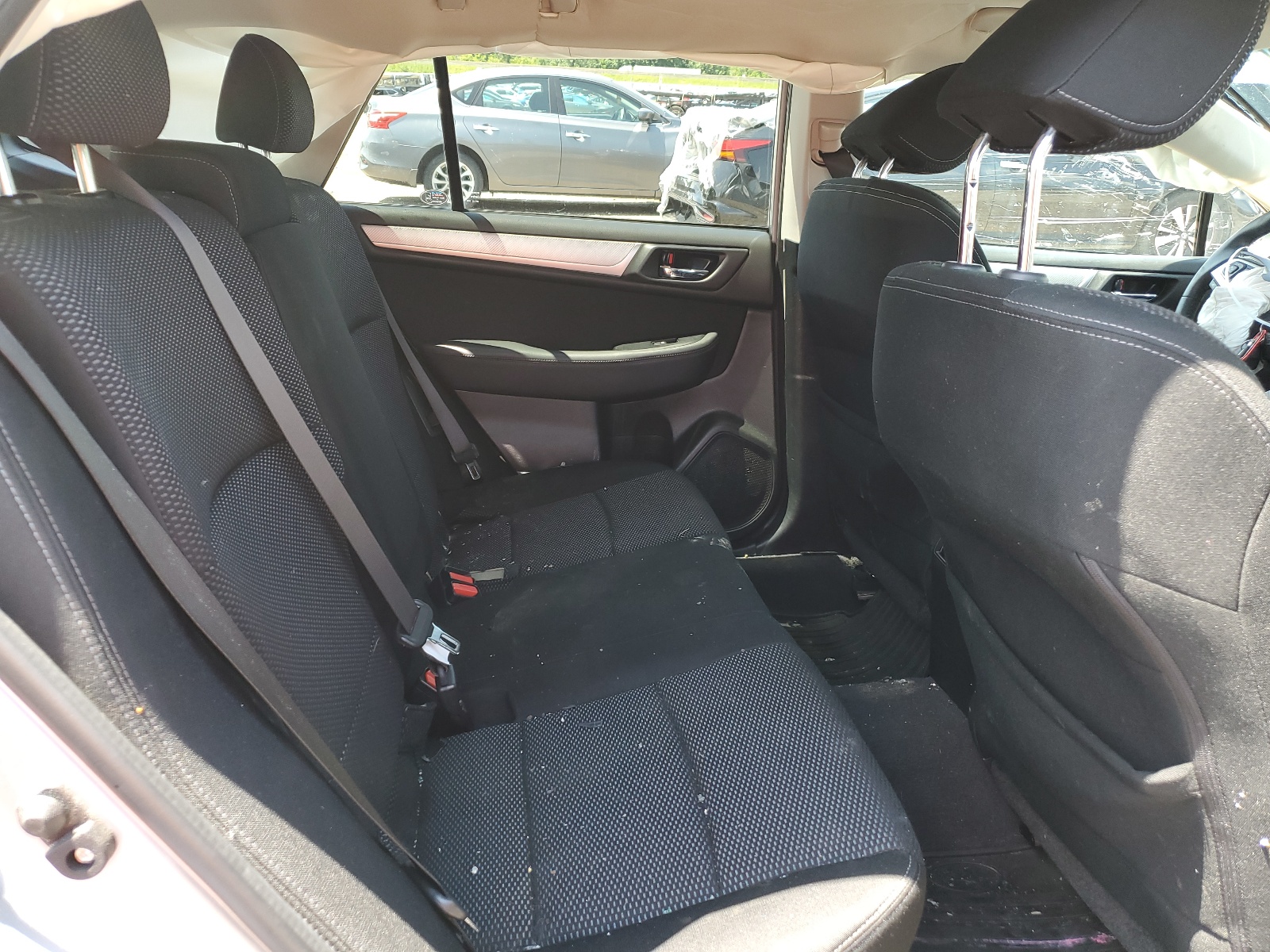 4S4BSAHC6H3305693 2017 Subaru Outback 2.5I Premium