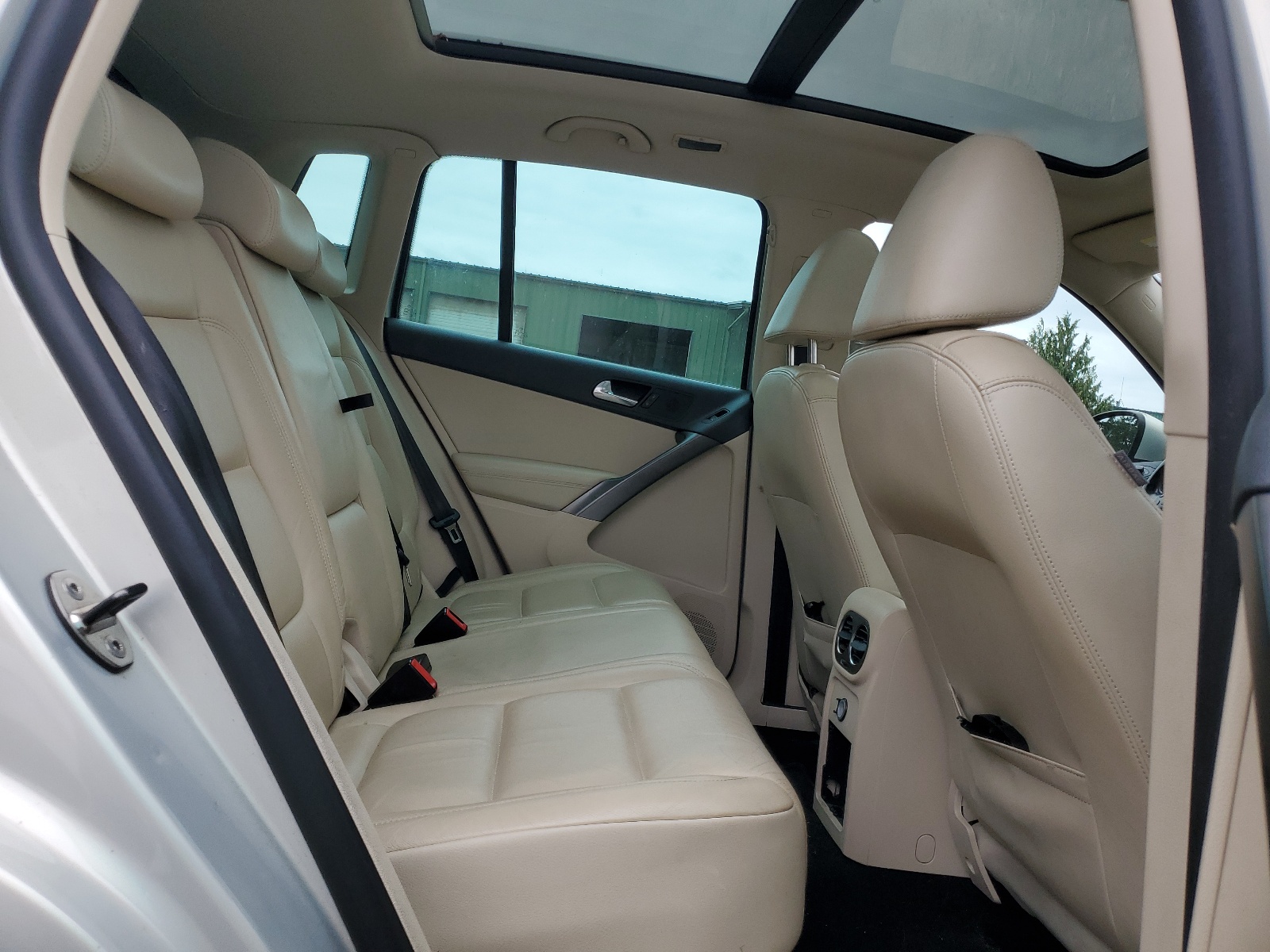 WVGBV75N09W545774 2009 Volkswagen Tiguan Se