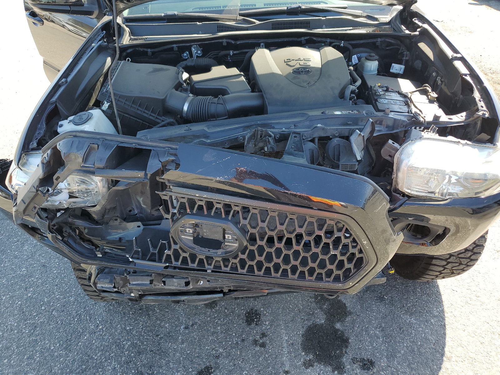 3TMCZ5AN6JM146833 2018 Toyota Tacoma Double Cab