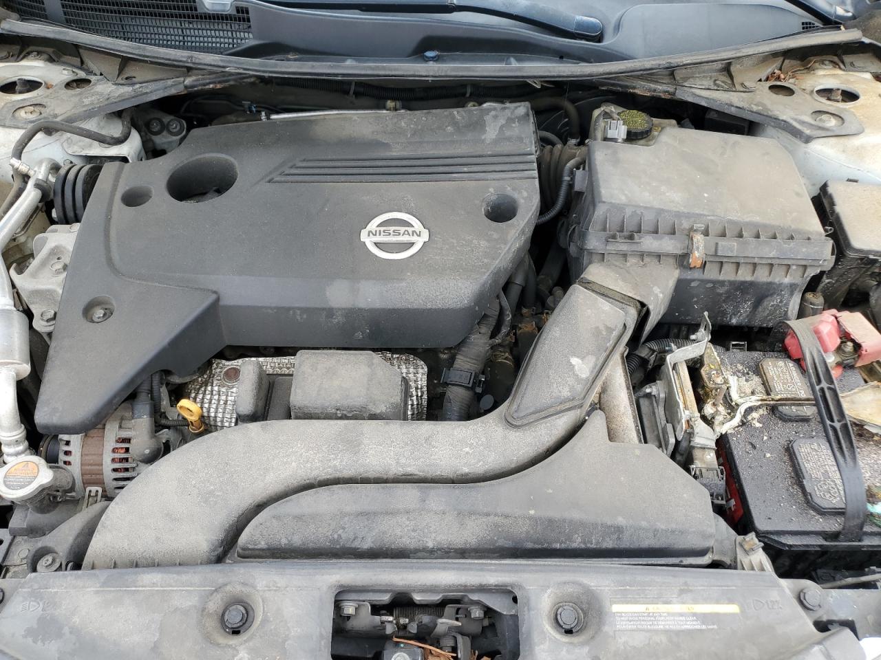 2015 Nissan Altima - Image 11