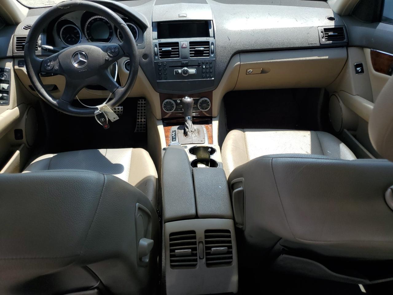 2011 Mercedes-Benz C 300 VIN: WDDGF5EB1BR175950 Lot: 62489544