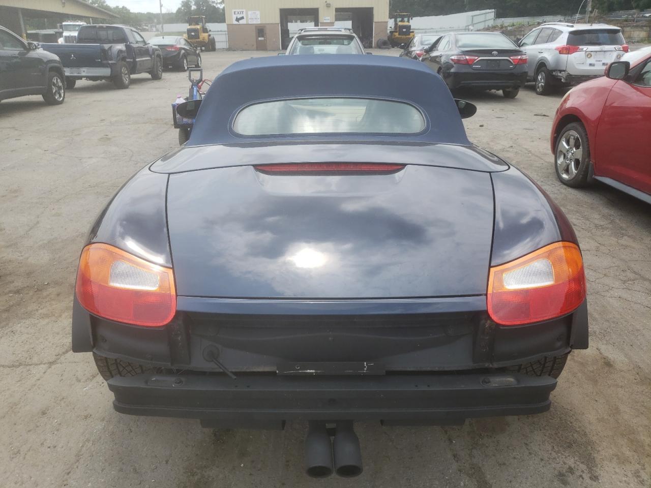 2000 Porsche Boxster VIN: WP0CA298XYU623046 Lot: 64670694
