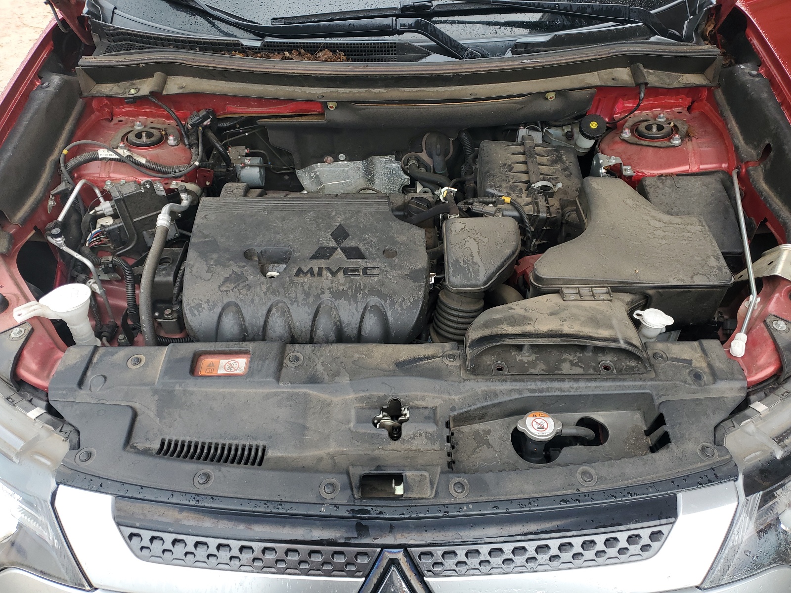 JA4AD2A30LZ014388 2020 Mitsubishi Outlander Es