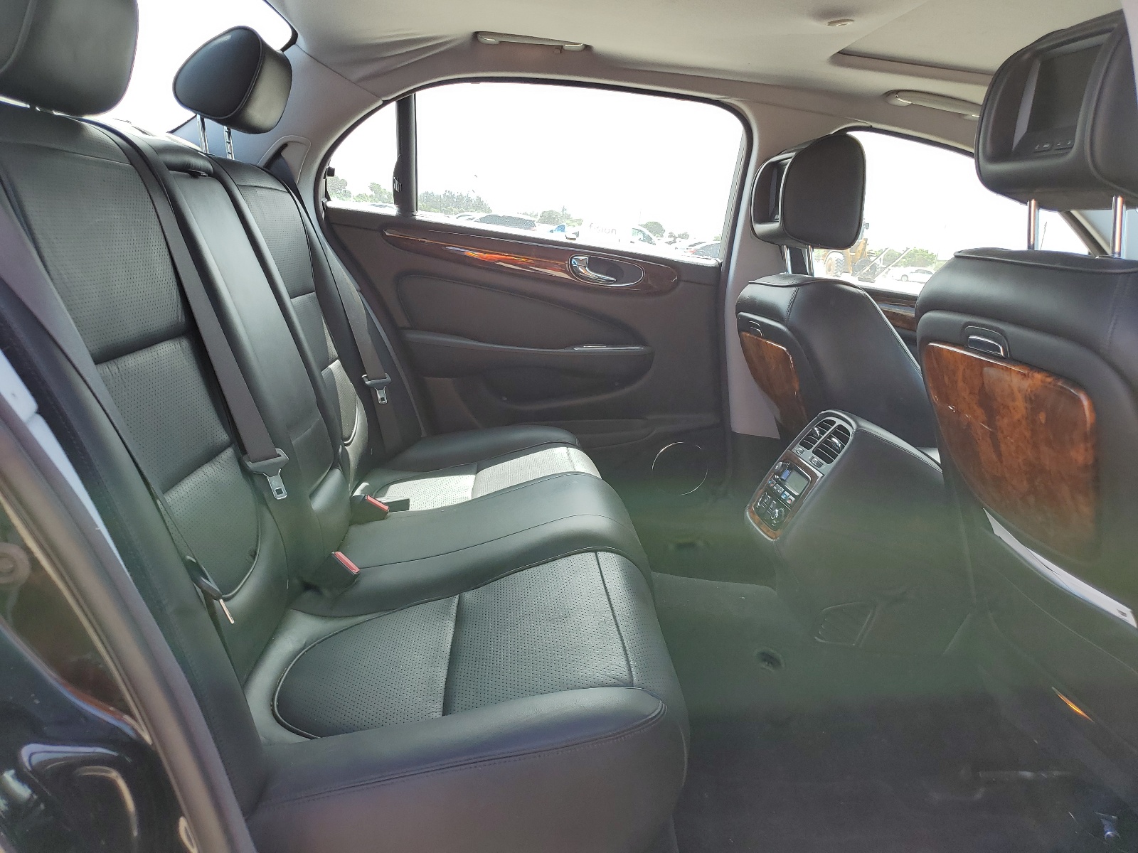 SAJWA82B08SH24053 2008 Jaguar Xj Vanden Plas